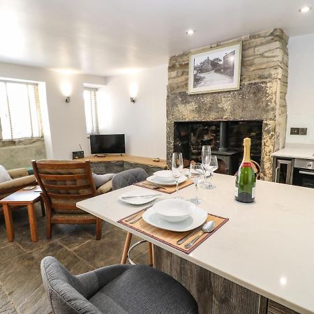 Ha'Penny Cottage Холмфирт Екстериор снимка