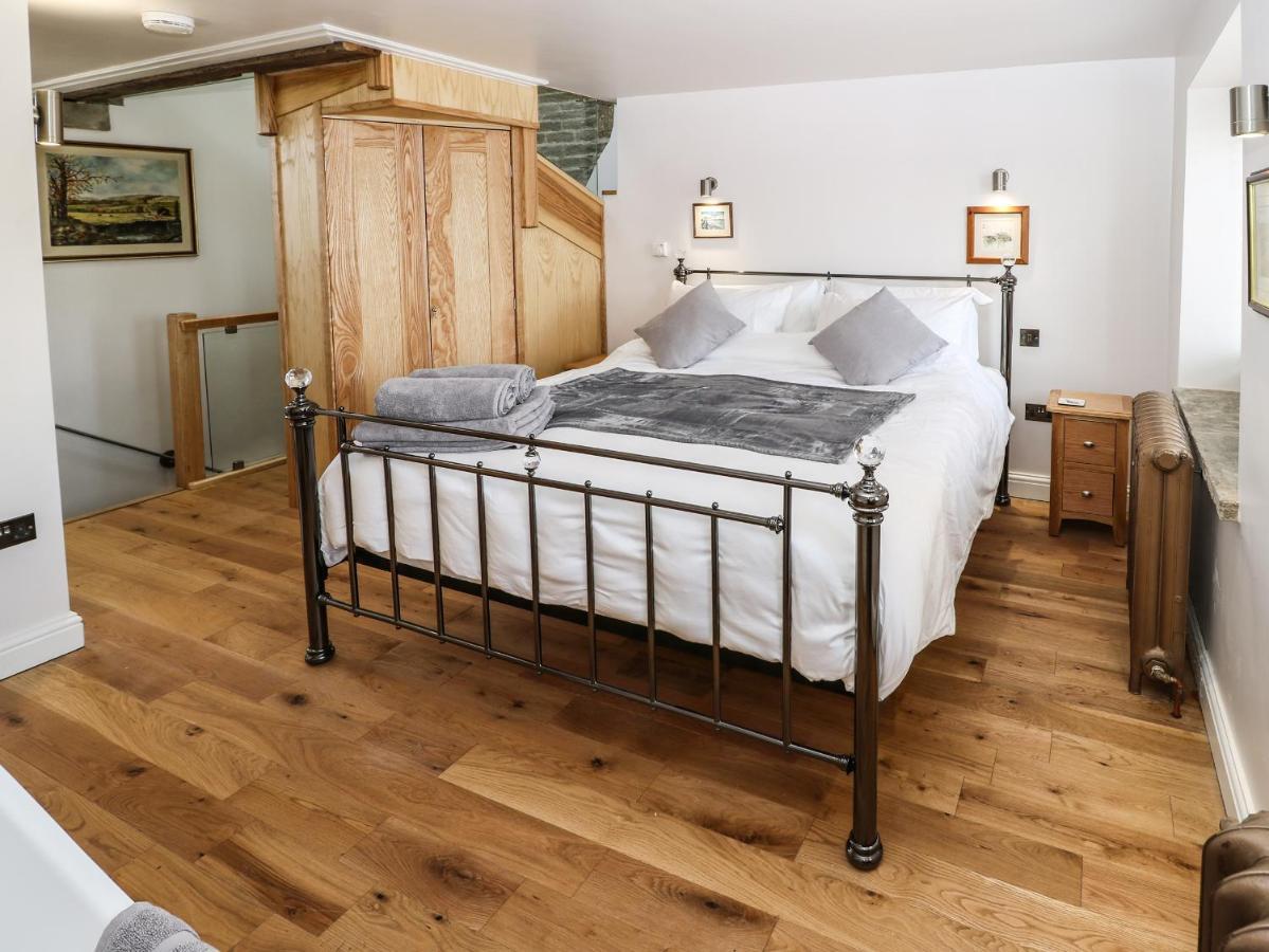 Ha'Penny Cottage Холмфирт Екстериор снимка